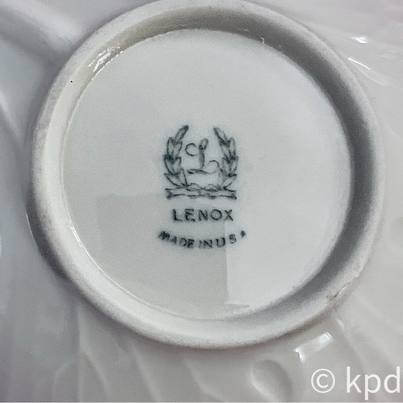 Vintage Lenox Gold Trimmed Double Leaf Handled Porcelain Candy Nut Dish Bowl - Picture 9 of 9